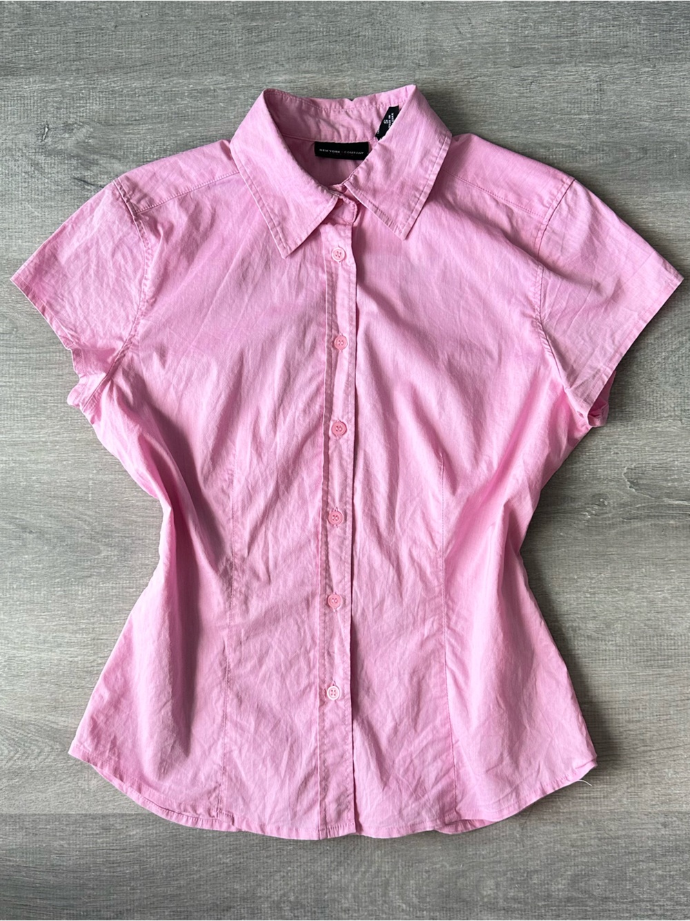 New York & company Women's Short-Sleeve Button Front Shirt - Pink